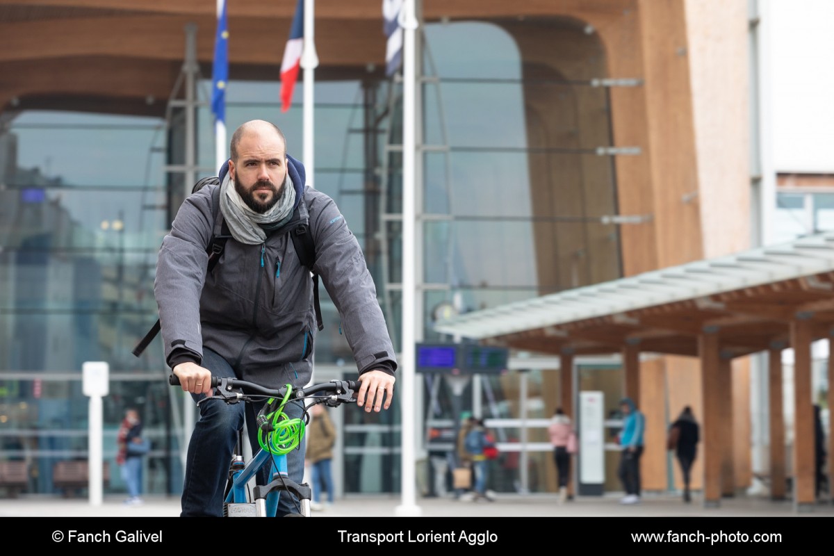 Julien BOISNEL, usager de la ligne Auray-Lorient en train +vélo.
