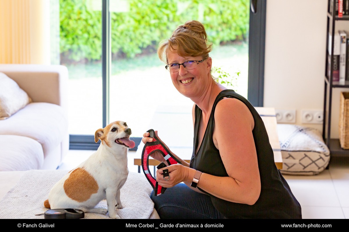 Emmanuelle Corbel, garde d'animaux à domicile.