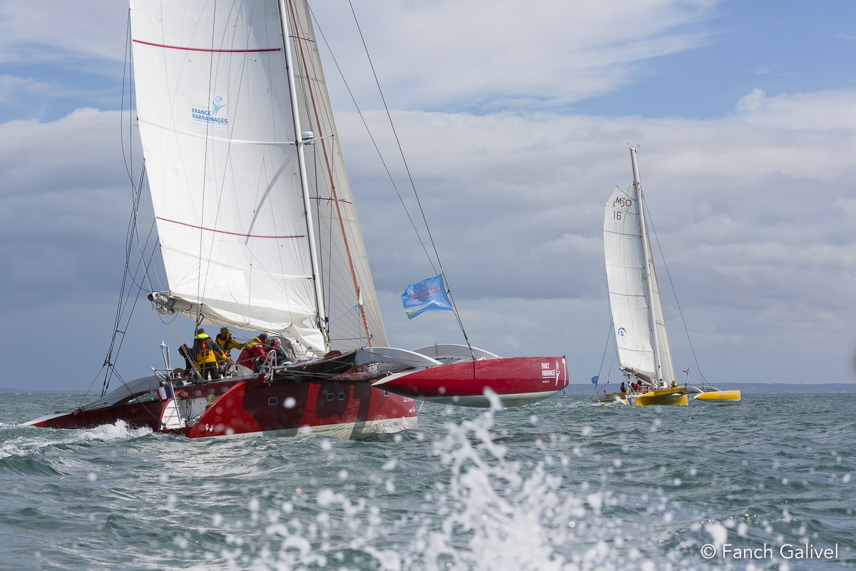2012 _ Trimaran "Fondation pour l' enfance" ( Pierre Antoine )