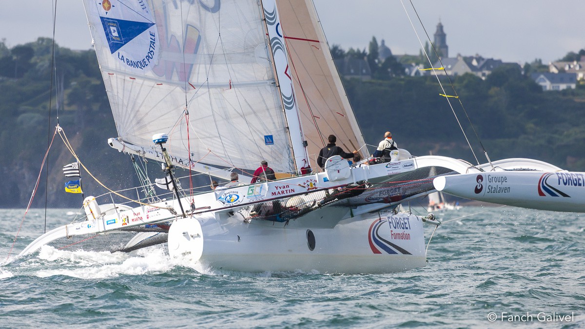 2008 _ Le Trimaran "Forget Formation" skippé par Pascal Quintin.