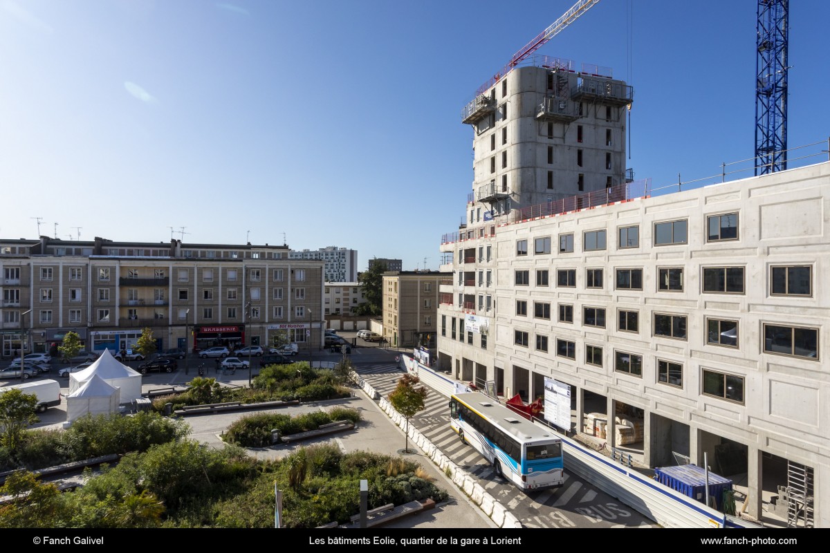 Les bâtiments Eolie en construstion dans le quartier de la gare _ Lorient