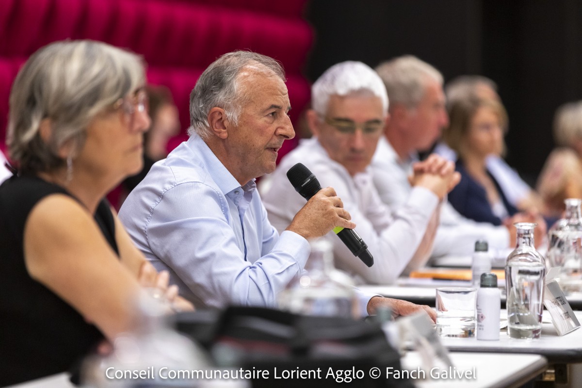 Installation du conseil communautaire de Lorient Agglo.