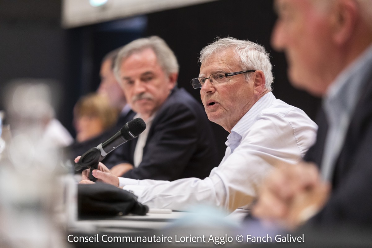 Installation du conseil communautaire de Lorient Agglo.