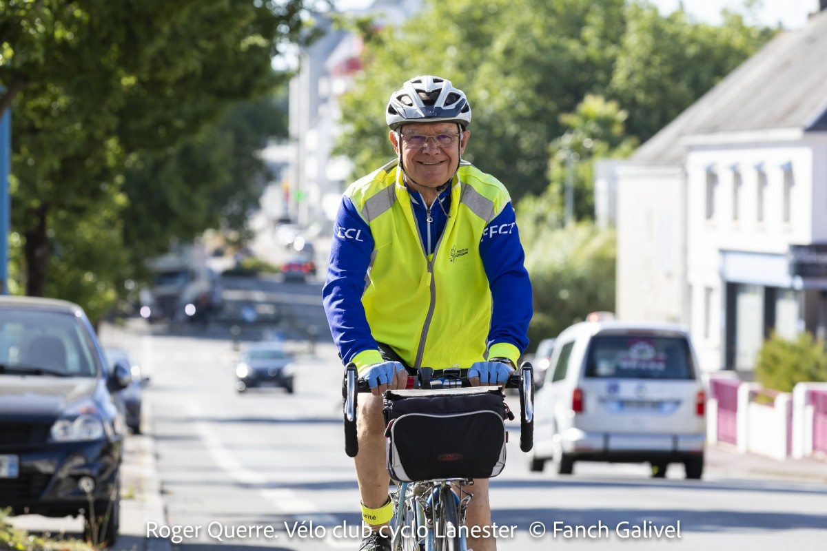 Roger Querre. Vélo club cyclo Lanester sur l’éducation des enfants au vélo dans la ville
