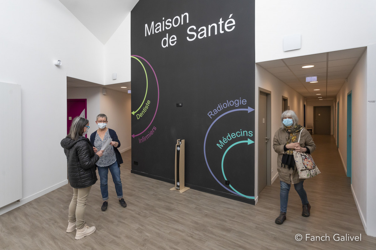 Hall d'accueil de la maison de santé de Bubry