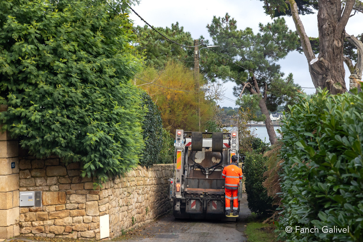 Tournée de ramassage des bio-déchets sur la commune de la Trinité sur Mer _ AQTA