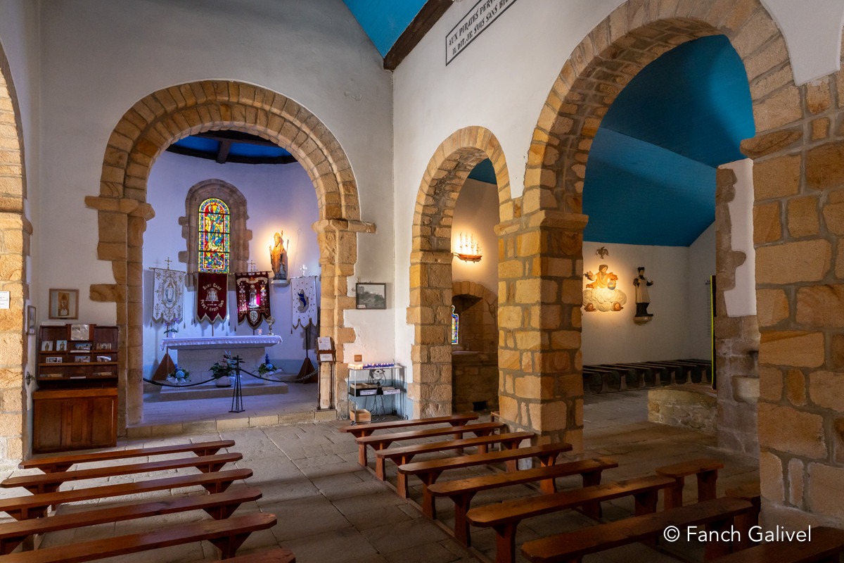 Chapelle sur l'ilot Saint-Cado à Belz