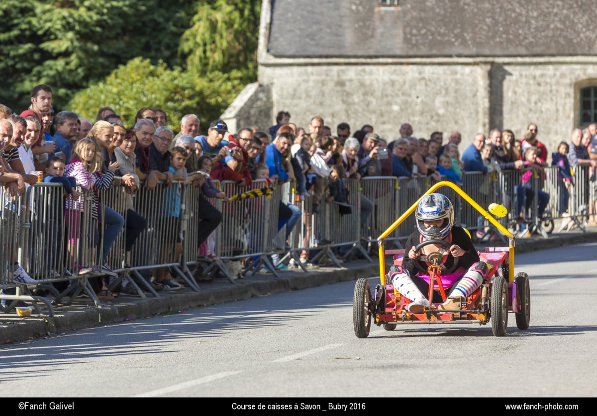 17/09/2016 à Bubry, courses de caisses à savon