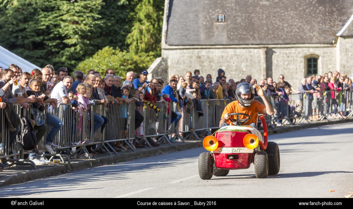 17/09/2016 à Bubry, courses de caisses à savon