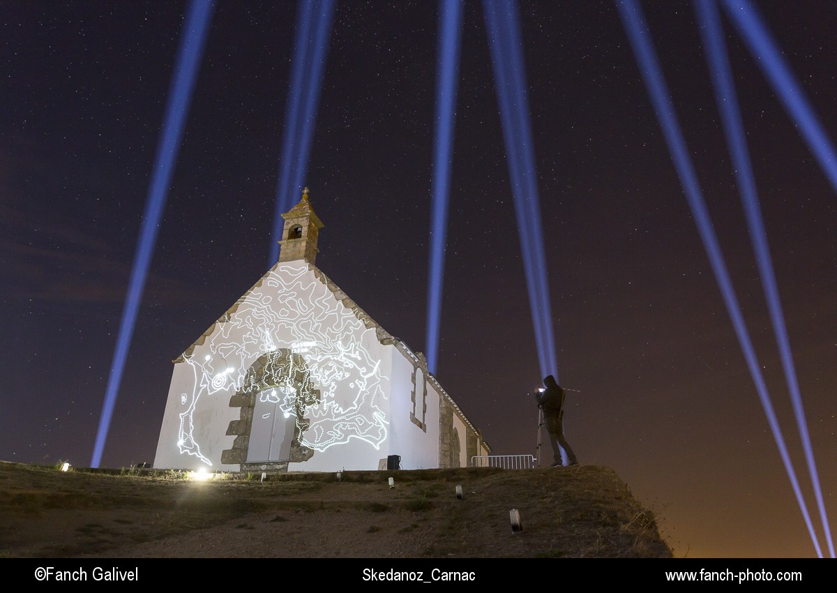 2016_Spectacle Skedanoz sur le tumulus saint-michel à carnac