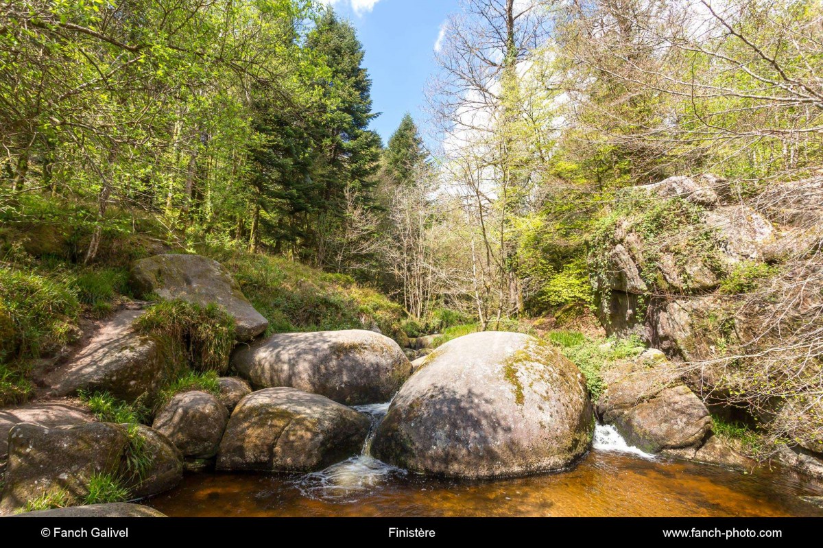 La forêt enchantée de Huelgoat