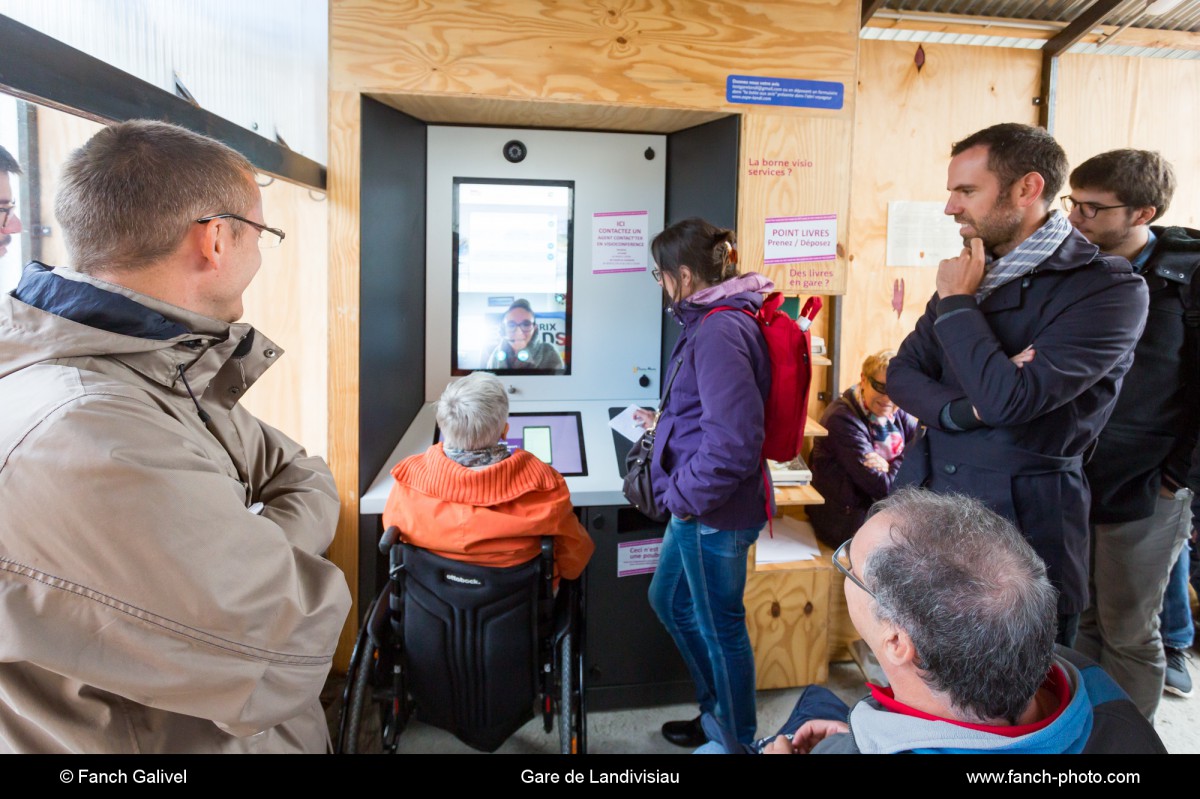 Gare de Landivisiau lors de la concertation avant l'aménagement définitif.