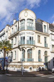 Carrefour Rue de liège, rue Paul Bert. Lorient