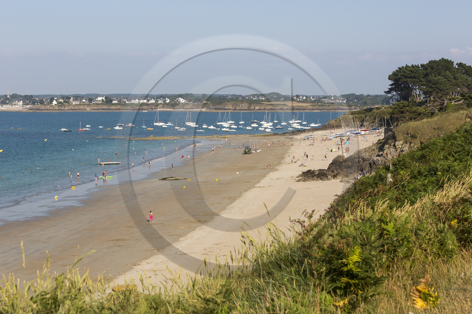 La plage du Rougeret à Saint-Jacut de la Mer ( 22 ).