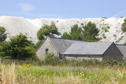 Gisement d'argile blanche et espace naturel_Les Kaolins_Ploemeur_Morbihan_France