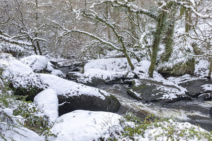 Le chaos granitique de Toul Goulic sous la neige