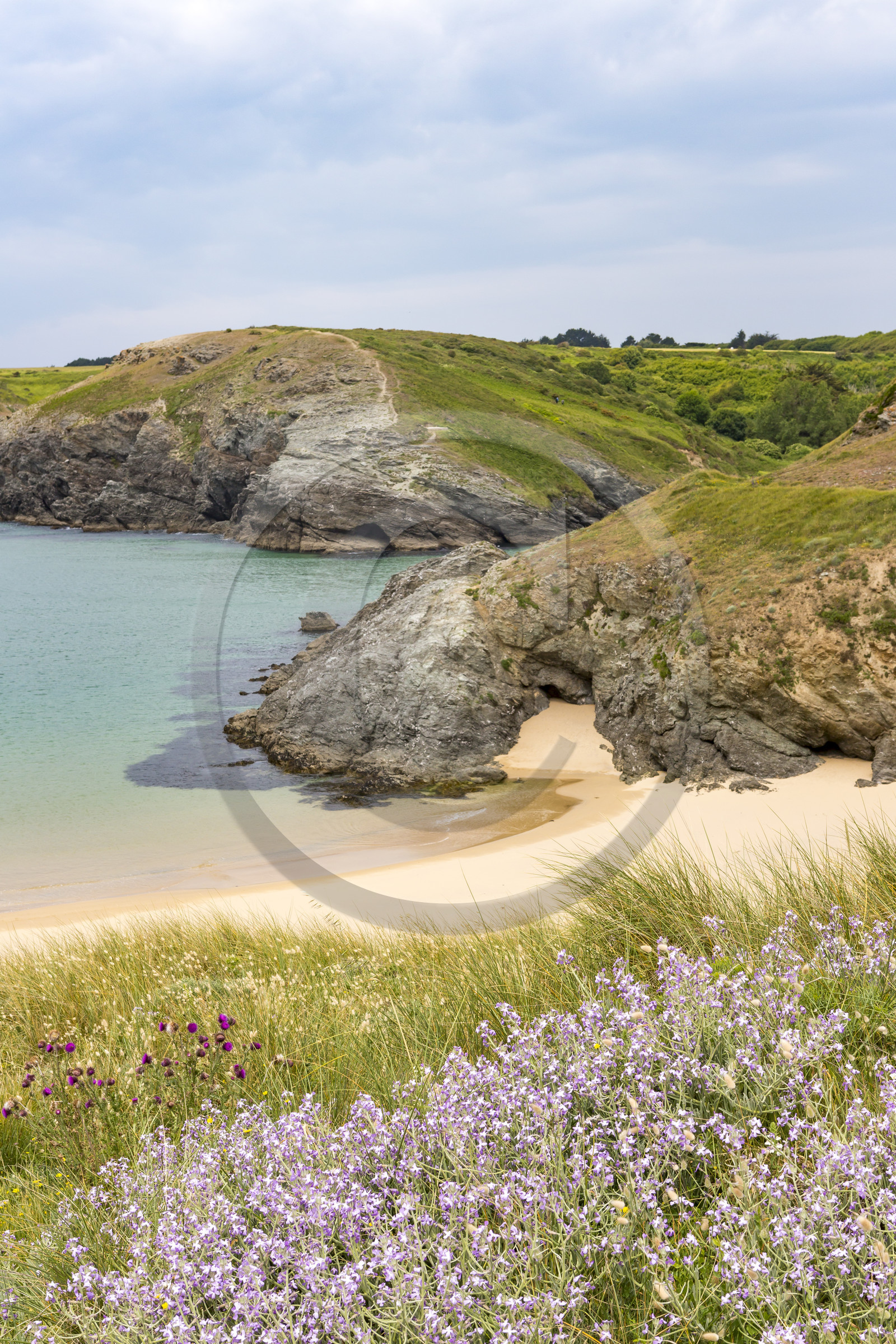 La plage d'Herlin à Belle-ile en mer.