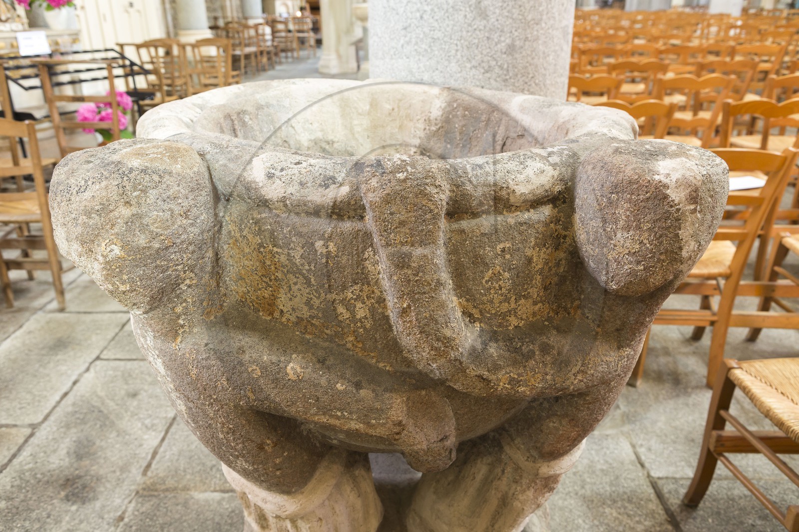 Eglise Saint Sauveur _ Plancoet ( 22 )