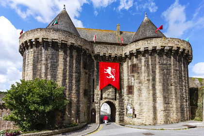 Les tours Bro Erec'h _ Hennebont