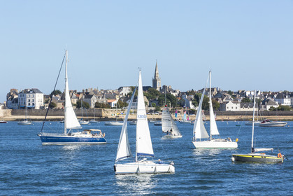 Rade de Lorient. Vue depuis Kernevel