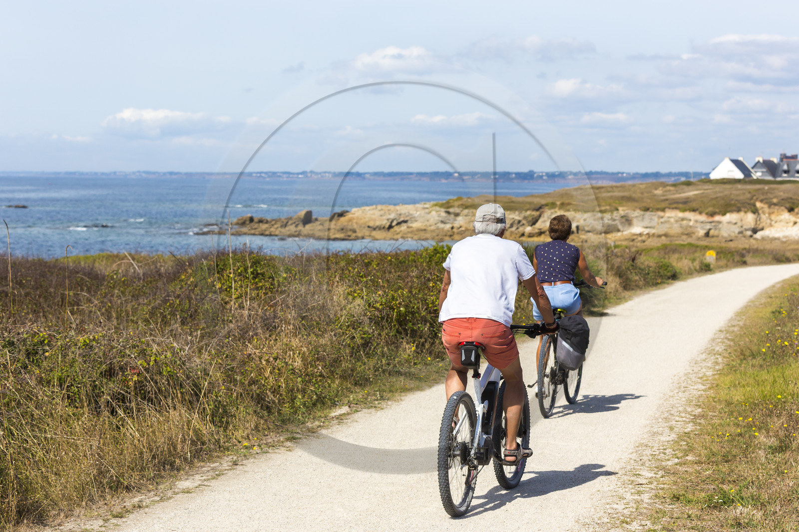 Voie piétons et cyclistes le long de la côte de Ploemeur