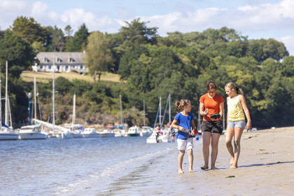 Balade en famile au bord de la Laïta _ Guidel