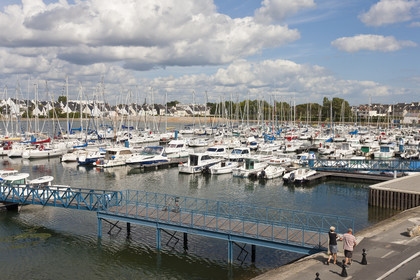 Le port de la pointe _ Port-Louis
