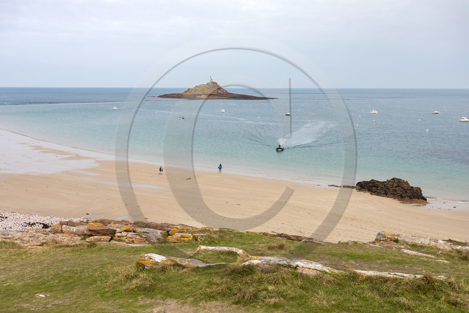 Plage de l'ilôt Saint-Michel à Erquy