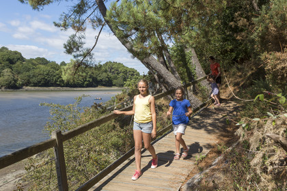 Balade en famile au bord de la Laïta _ Guidel