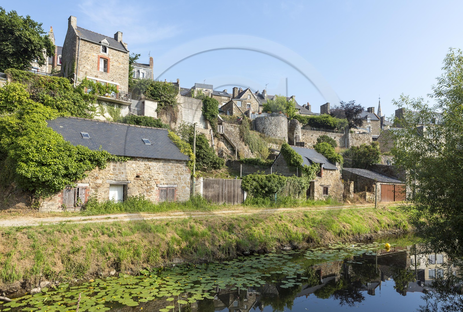 Parc du pré Rolland, Plancoët ( 22 ).