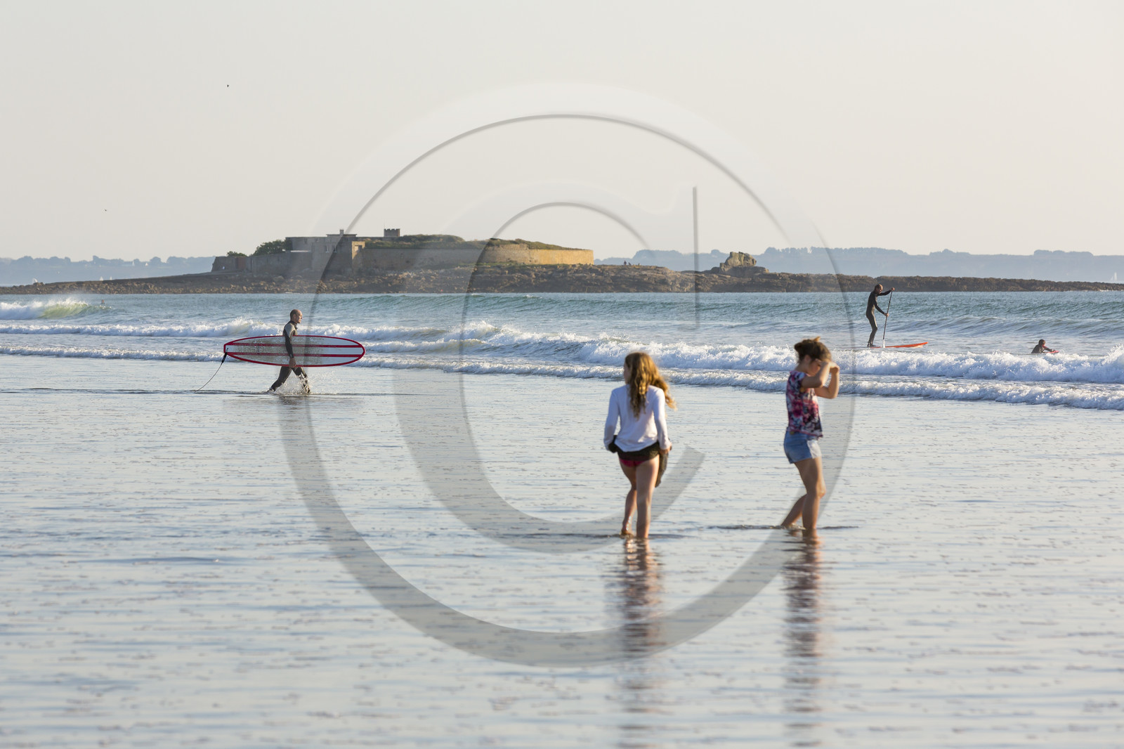 Surf sur la plages du Loch à Guidel