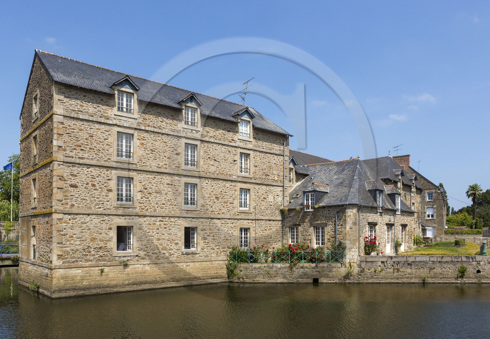 Les moulins du port de Plancoët ( 22 ).