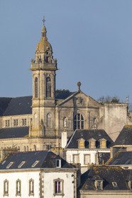 Le clocher de l'église Saint-Joseph d'Audierne