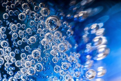 Aquigenus _ Inside Glass