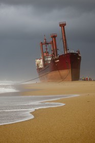 Echouage du Cargo TK Bremen _ Erdeven