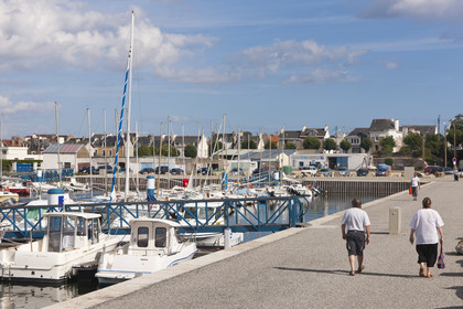Le port de la pointe _ Port-Louis