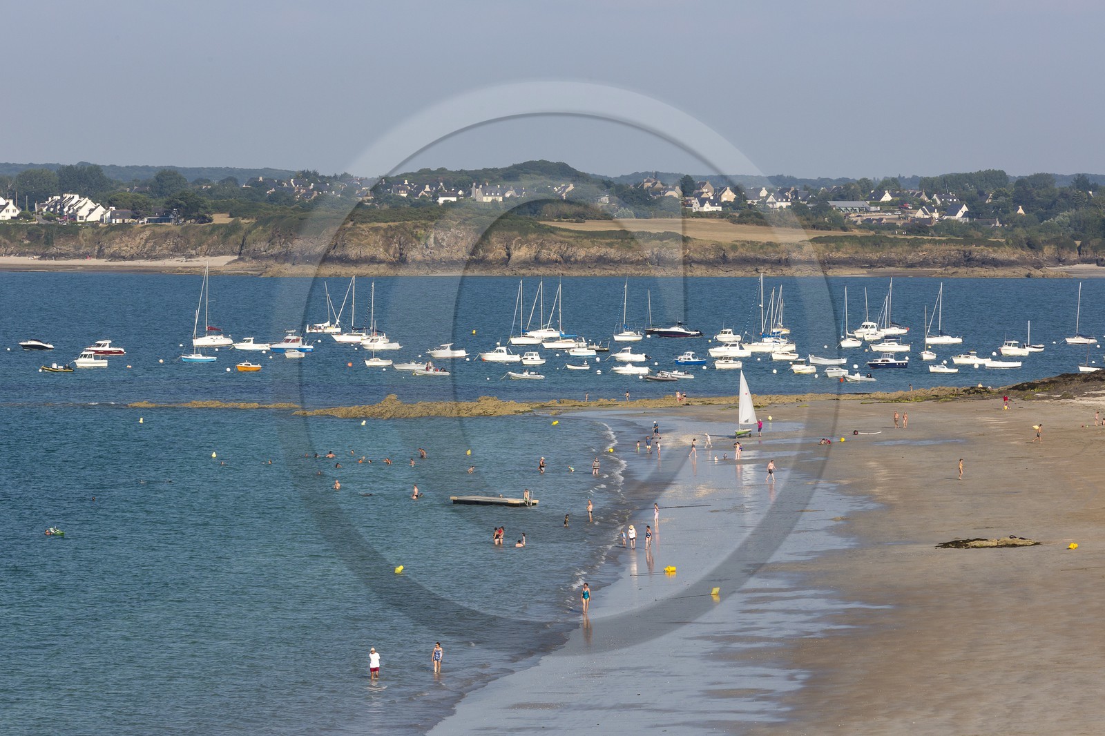 La plage du Rougeret à Saint-Jacut de la Mer ( 22 ).