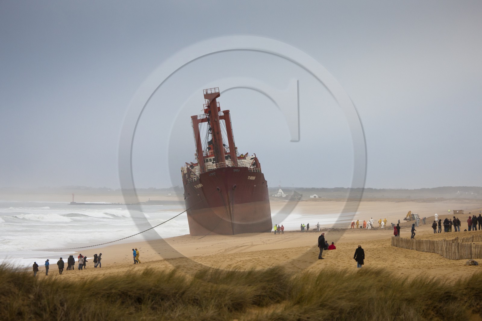 Echouage du Cargo TK Bremen _ Erdeven