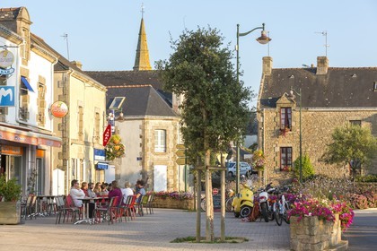 bourg de Plouharnel