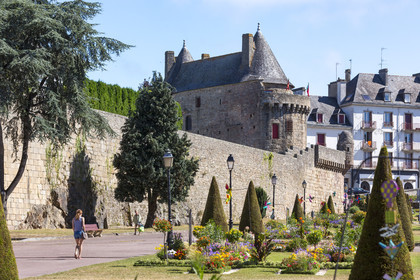 Les tours Bro Erec'h _ Hennebont