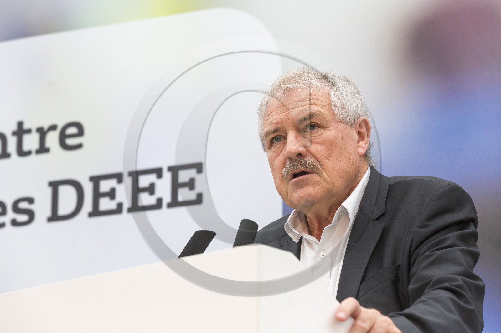 Inauguration du centre de regroupement D3E à Lorient (Déchets d'Equipements Electriques et Electroniques).