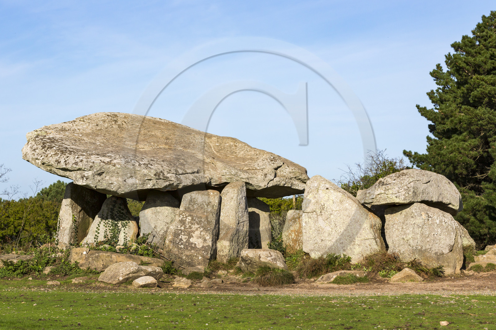 Dolmen de PenHap sur l'ile aux moines