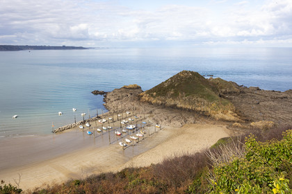 Le port de Gwin Zégal à Plouha