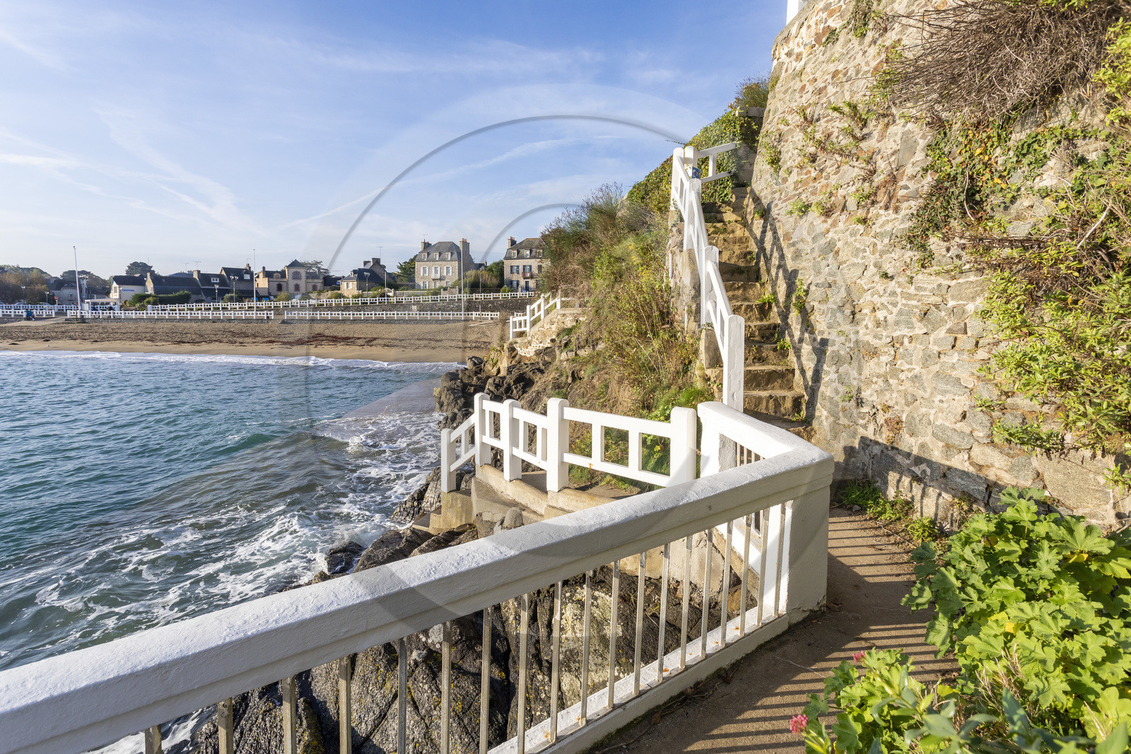 Sentier côtier à Saint-Quay-Portrieux.