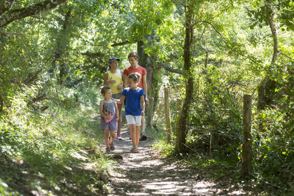 Balade en famile au bord de la Laïta _ Guidel