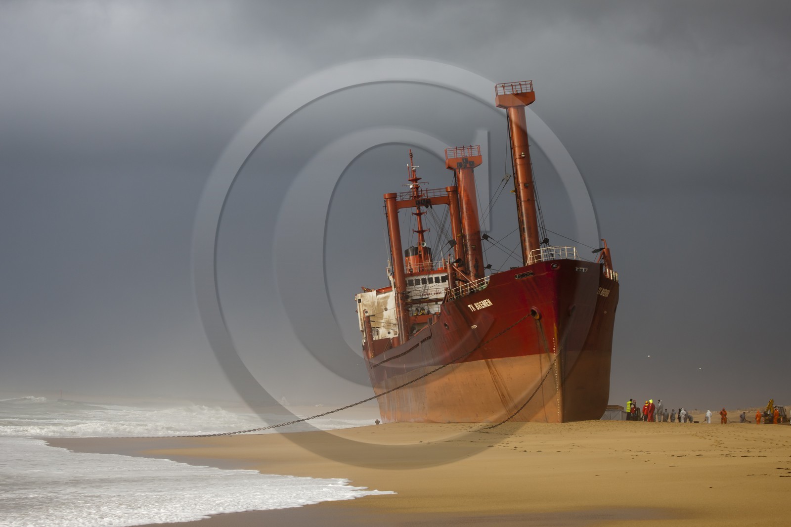 Echouage du Cargo TK Bremen _ Erdeven