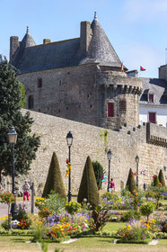 Les tours Bro Erec'h _ Hennebont