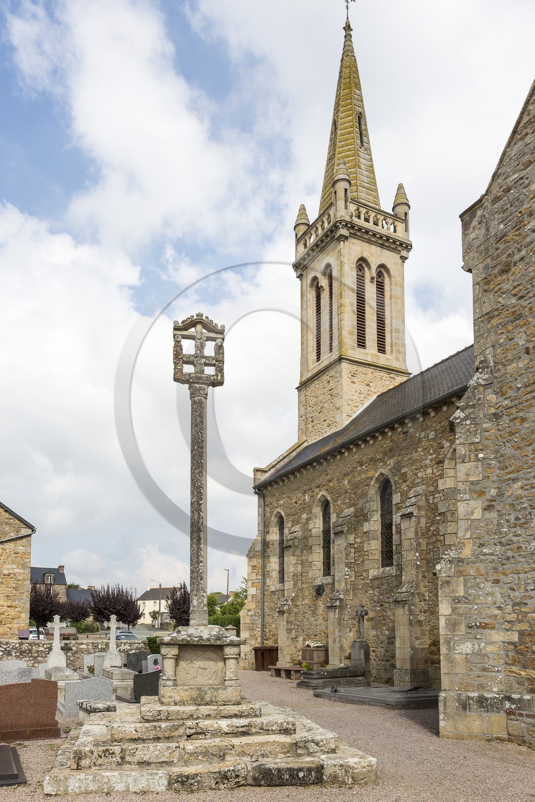 Calvaire de l' église de Saint Eloi _ Landébia