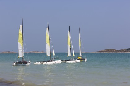 La plage du Rougeret à Saint-Jacut de la Mer ( 22 ).