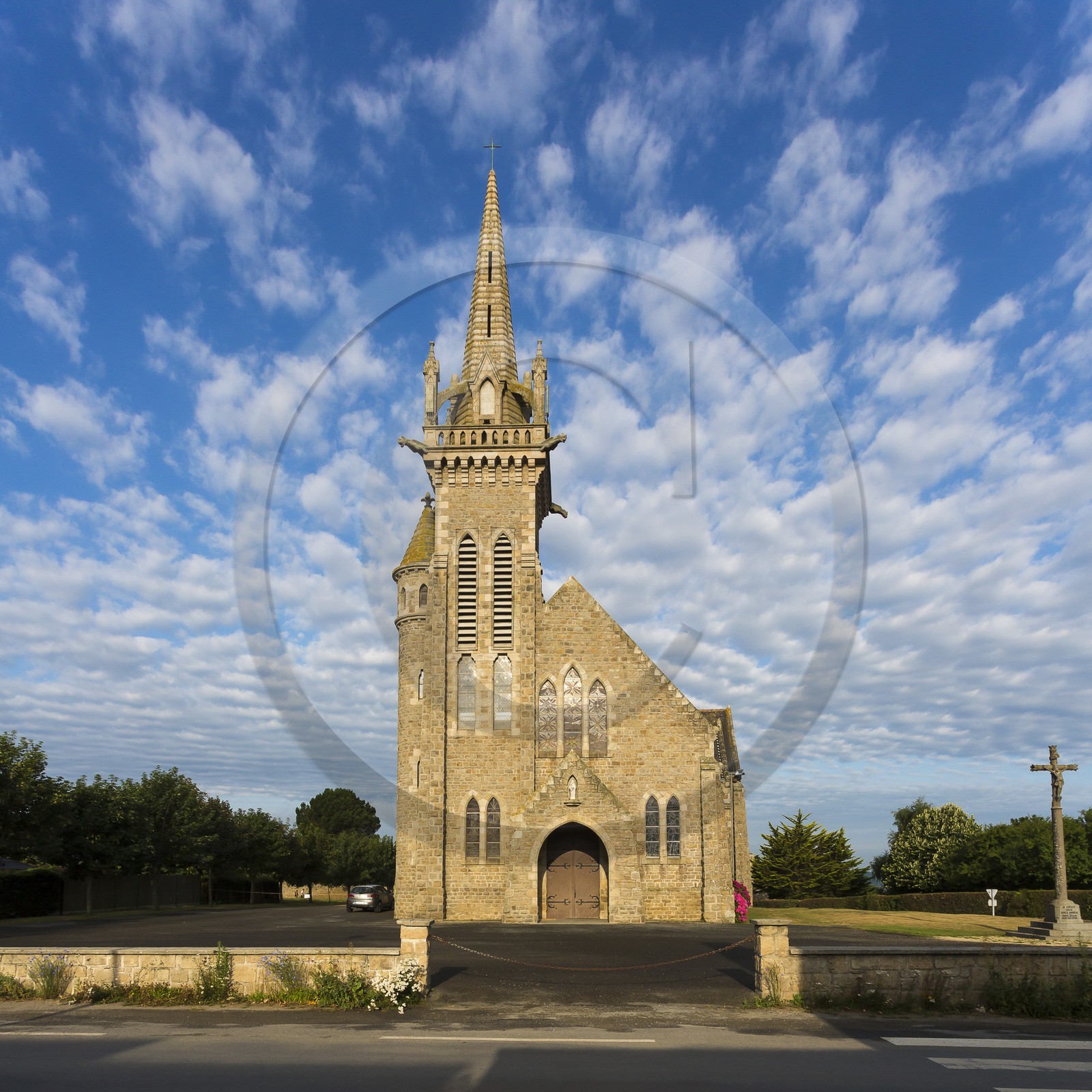 Eglise Notre Dame de Landouar
